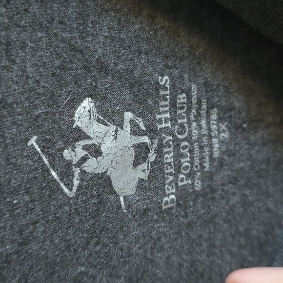 EUC Ralph Lauren V neck tee - Picture 2 of 3